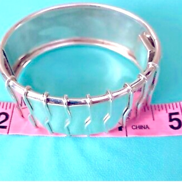 Artisan Sterling Silver 925 Hinge Bangle Bracelet Handcrafted Solid Silver 7” - Picture 5 of 7